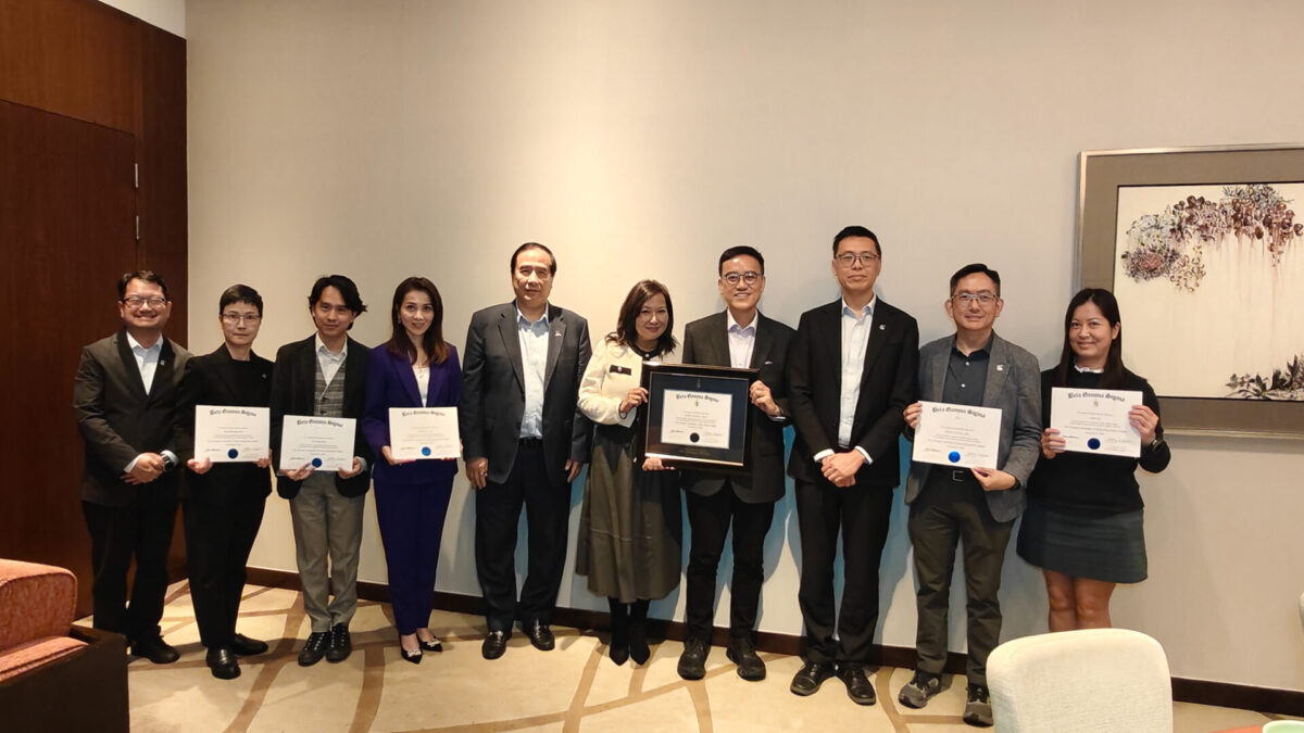 EMBA Programme hosts the Beta Gamma Sigma Certificate Presentation and Dinner